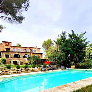 Oasis Des Lavandes Couette-café Villeneuve-lès-Avignon